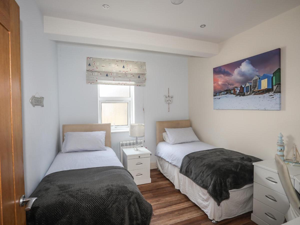 Harbour View Apartment Abersoch Bagian luar foto
